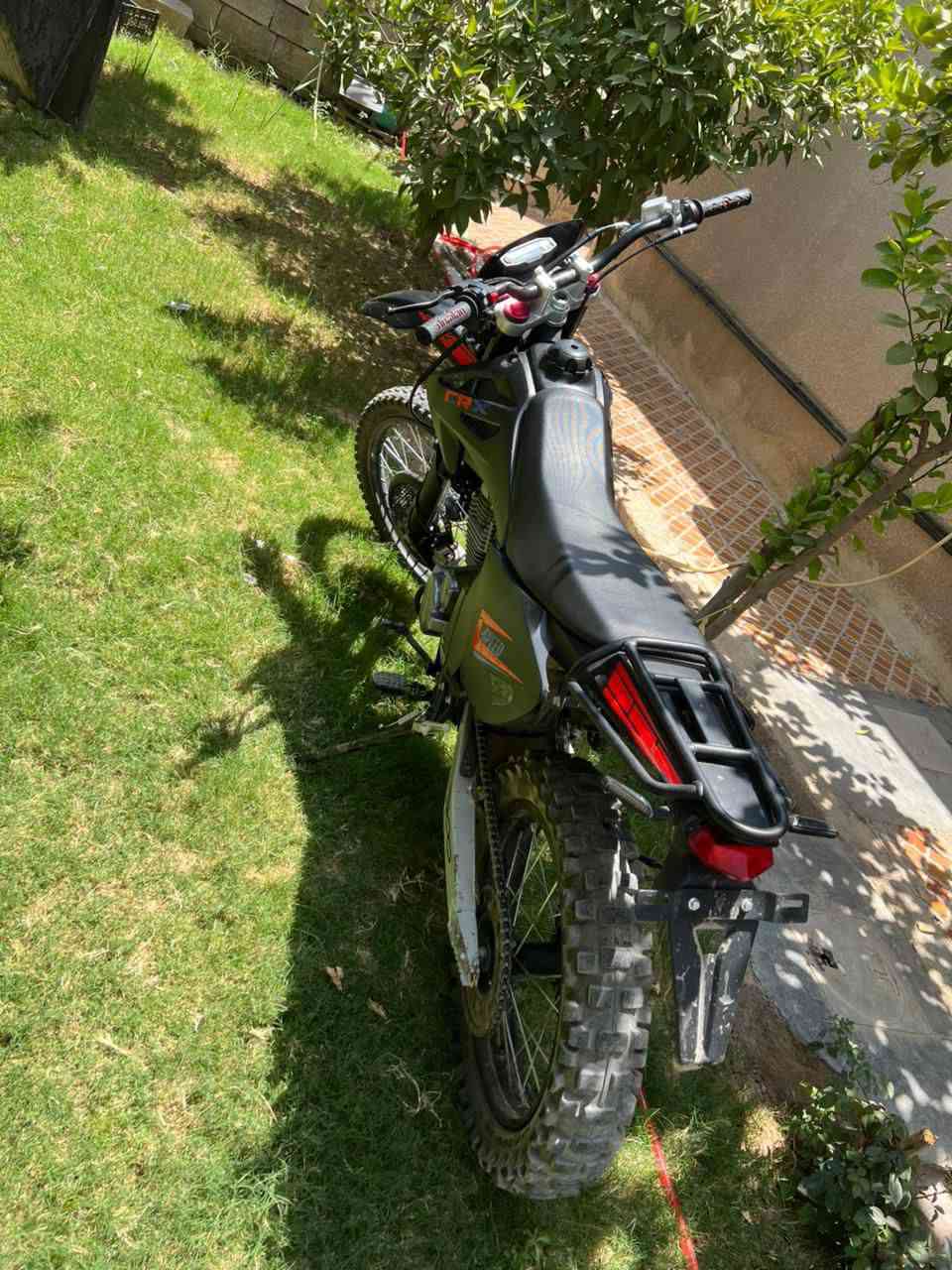 السلام عليكم
دراجه CRX

محرك 300 

الدراجه كفاله عامه

الدراجه اوراق فقط
السعر مليون و100 وبيه مجال
مكانه ديالى الحويش قرب مطعم سامان

***********
