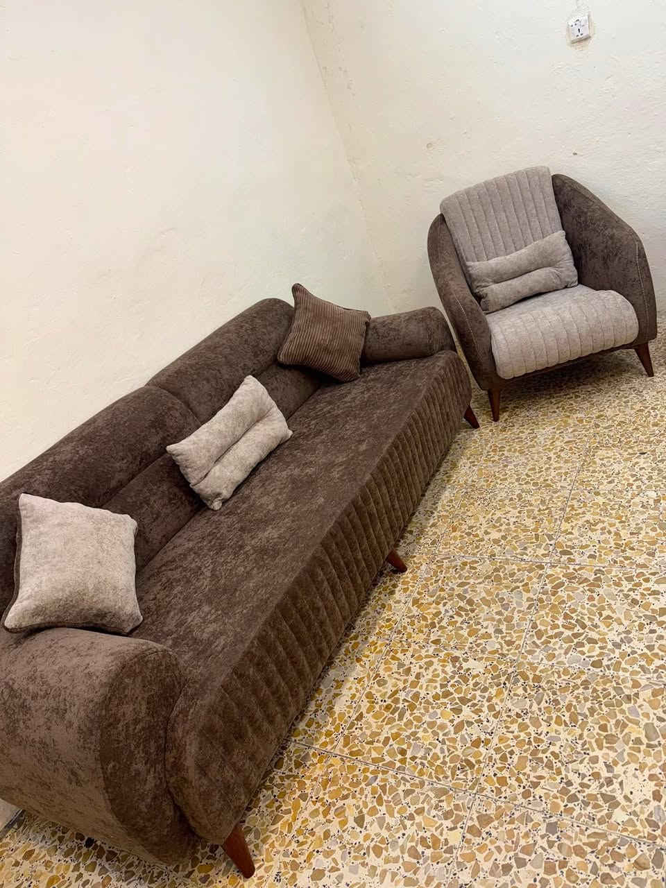 #بيع_سريع📌👇🏻
تخم عراقي تسكام (8) مقاعد  جديد💯
العنوان #بغداد_مدينة_الصدر📍للمزيد مراسلتي✅👍🏻


**إذا كنت صاحب هذا الإعلان وتريد حذفه لأي سبب، رجاءا أرسل رسالة إلى الدعم الفني**