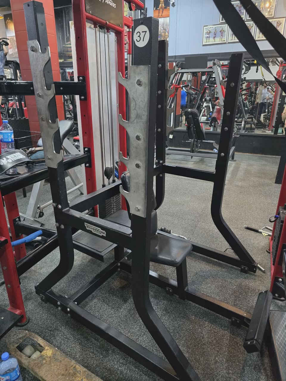 جموعة أجهزة رياضية للبيع بسعر مناسب 💪💪

جهاز ضغط - شركة تكنوكيم

جهاز بنج بريس - شركة لايف فتنس

جهاز لاري بايسبس (نظافة فول)💪💪

قاعدة تمارين أكتاف أمامي وخلفي - شركة تكنوكيم

📍 الموقع: أربيل

📱 للتواصل عبر واتساب: ***********
