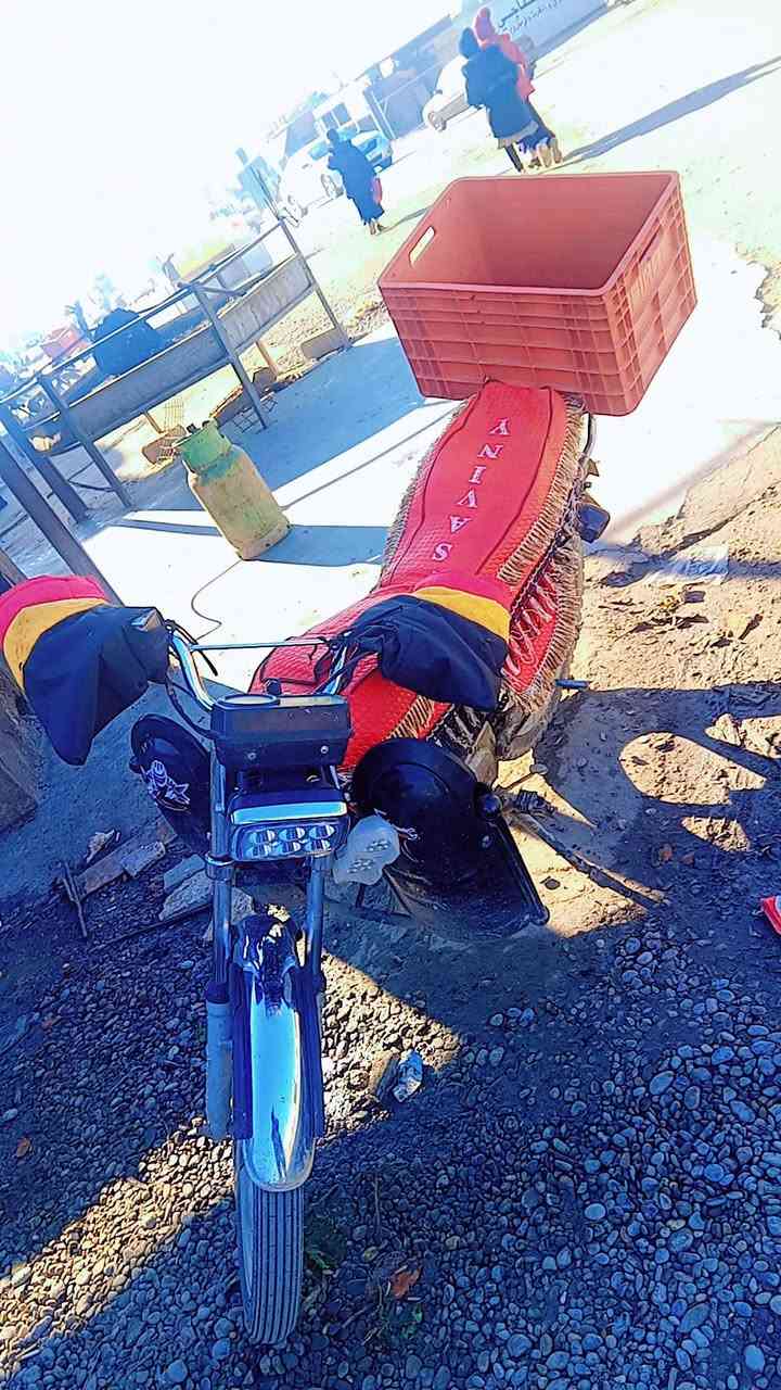 السلام عليكم موطوراللبيع السعر225 كلشي شغال رقم الهاتف***********
