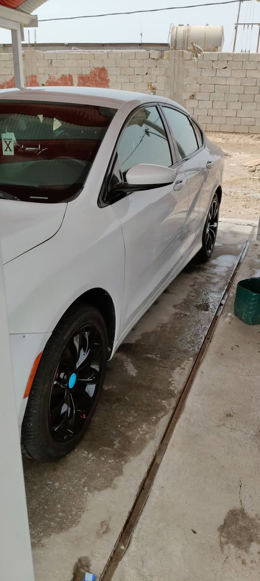 C200
مديل 2015

اللون ابيض

فئه S

محرك 2400

شاشه كبيره

تبريد قطعتين  منظومة جديدة فول

محرك مبدله ع ايدي قبل تقريبا 6اشهر مال حاويه

مغلف ارضيتها جلد بيجي

السعر المطلوب 108

واذا اكو احد يراوس عادي نتفق
***********
