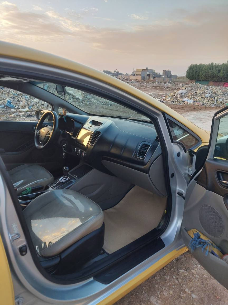 السلام عليكم كيا فورتي ٢٠١٥ تكسي بسمي سنويه ٢٠٢٨ رقم بغداد مشروع وطني حادثها بل منشور سياره جاهزه كبل للشارع مكاني بغداد سعرها مناسب خابره على الرقم ***********
