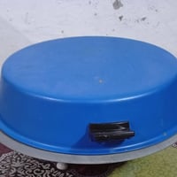 اخواني يتوفر تنور كهربائي ازرق جديد غير مستخدم نهائيآ السعر (15) قفل و...