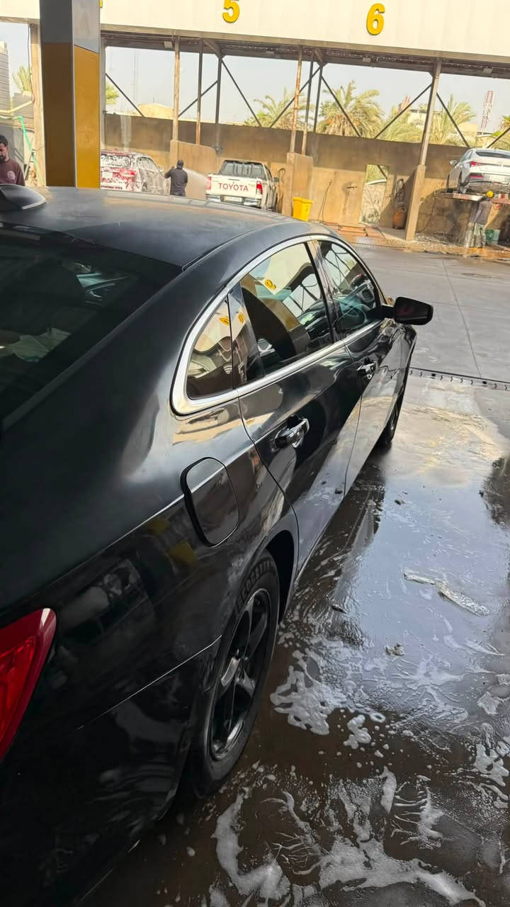 مكينه 1500تيربو
ضربتها من امريكا بس خشم بنيد 
وبيها طخات بالعراق  
سونارها موجود بالمنشور 
سعره 83 وبيها مجال حك الجيه 
مكاني البصرة
***********
