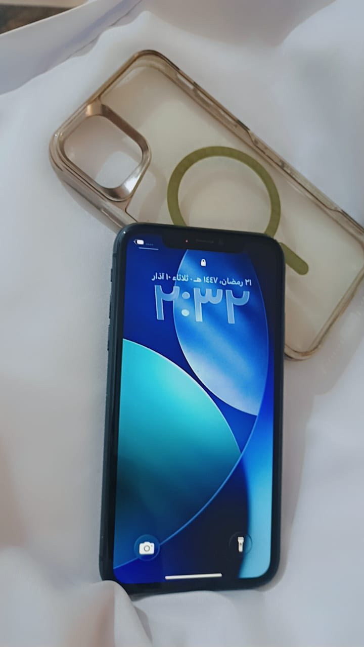 ١١ عادي . هارد ١٢٨ . تلفون وتر كلشي مامبدل بيه تلفون كلش نضيف . البطاريه ٦٩ للعلم انسى اكو صرف شحن. 
السعر٢٥٠


**إذا كنت صاحب هذا الإعلان وتريد حذفه لأي سبب، رجاءا أرسل رسالة إلى الدعم الفني**