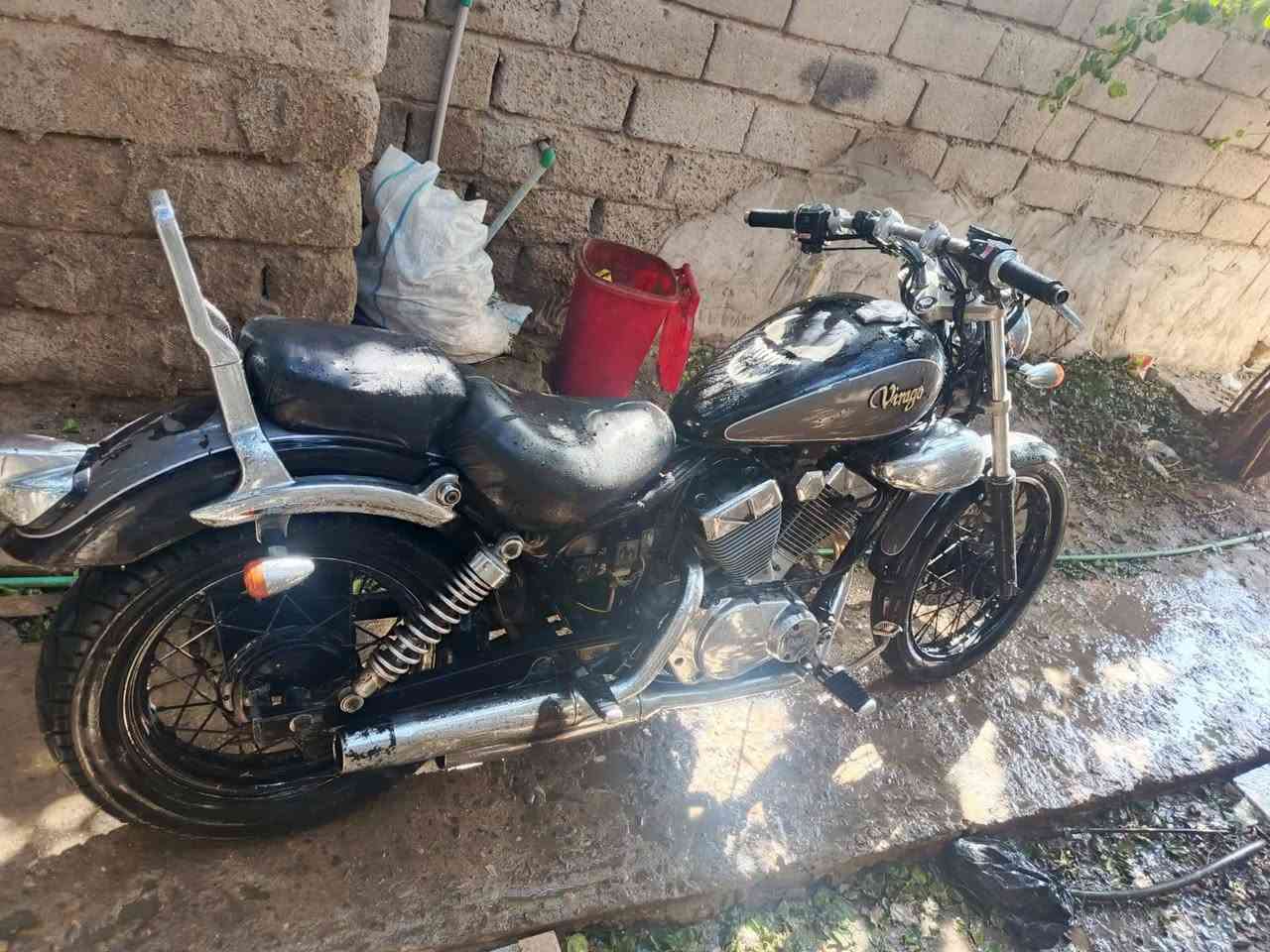 السلام عليكم هارلي فيراكو للبيع
دراجه خير من الله ماناقصها شي شغل وروح كفاله عامه مامفتوح بيها برغي مكاني ميسان قضاء المجر الكبير رقم ***********
