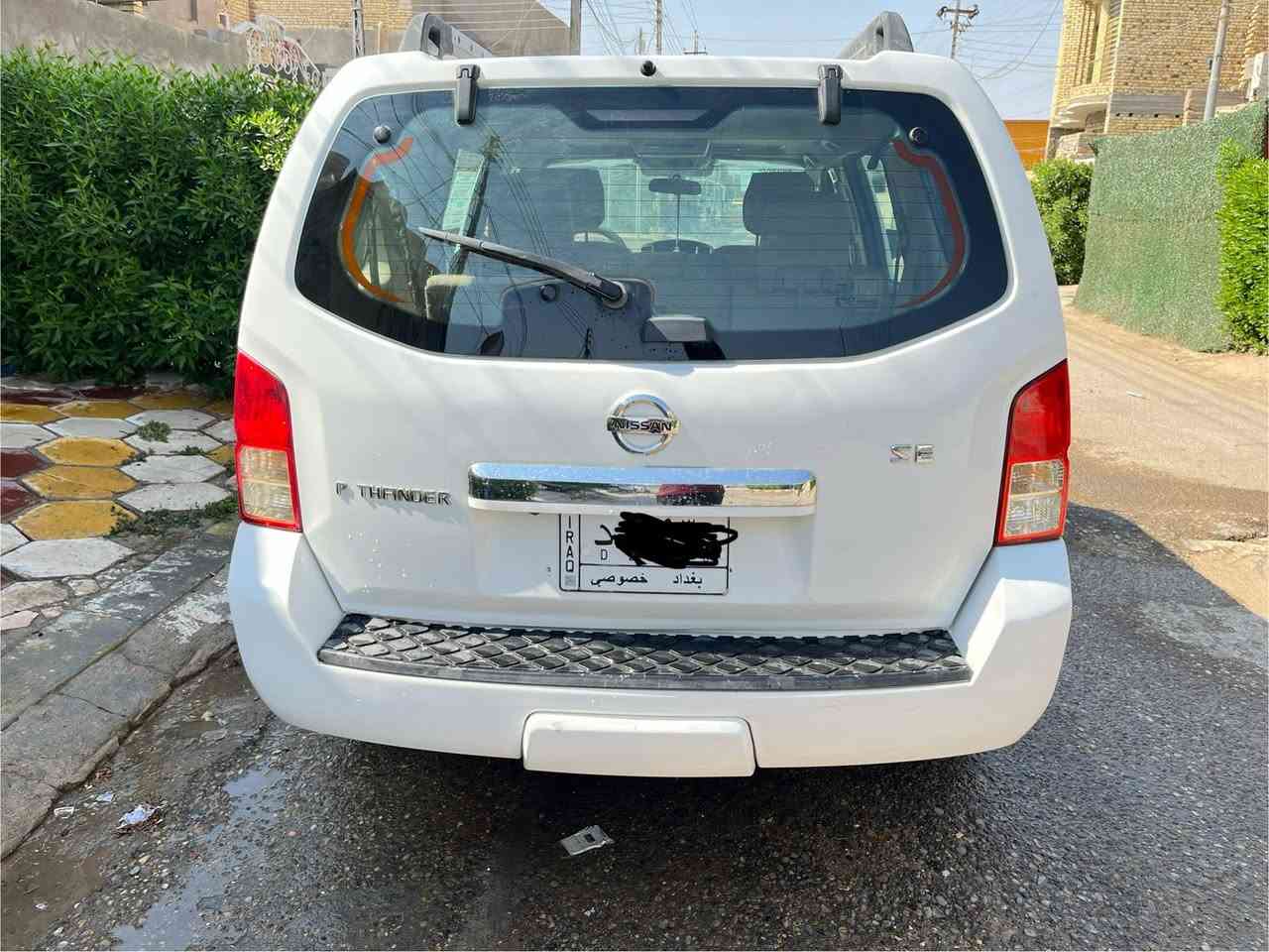 السلام عليكم سياره نيسان پافندر 2012 ماشيه151 الف كيلو  سيارة 7 راكب فتحه سقف وشاشه 
سياره كدامك مكفول كير ومكينه وحداديه 
سياره LS 
مكانها لعماره ***********
السعر 120 وبيها مجال❤️.
