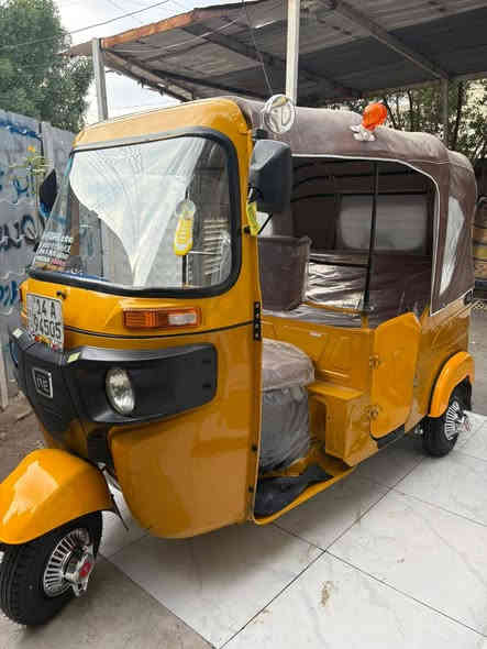 سلام عليكم تكتك ٢١شهر ٦رقم وسنويه بسمي تحويل مباشر هزه جديده تحويل بغداد رقم بصره تراي نعومه تخبل تخم تاير كهربائيات كامله كبل الشارع عنوان بياع المعالف ٧٥٠٠وبيه مجال ***********
