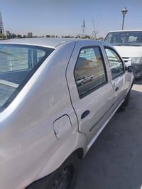 يا الله..السلام عليكم رينو لوگان خصوصي ٢٠١٣  تبريد شغال سيارة مرتبة دو...