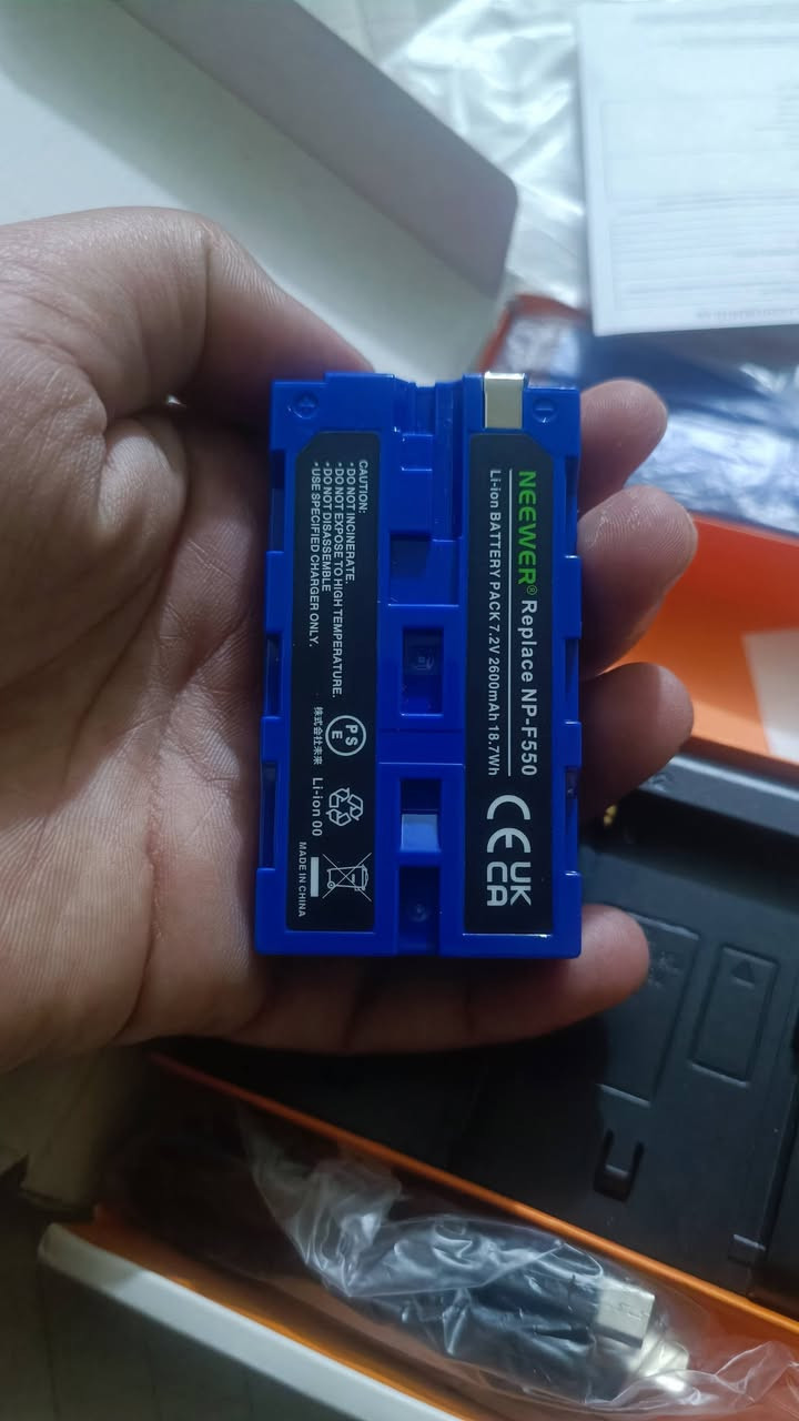 مجموعة شاحن بطاريات NEEWER NP-F550 لكاميرات سوني NP-F970 F750 F770 F960 F550 F530 F330 F570 CCD-SC55 TR516 TR716 TR818 TR910 TR917


**إذا كنت صاحب هذا الإعلان وتريد حذفه لأي سبب، رجاءا أرسل رسالة إلى الدعم الفني**