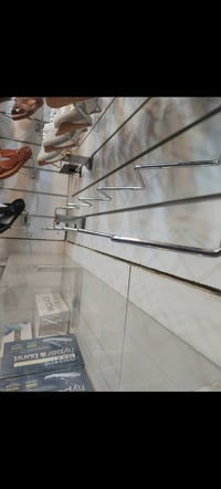 ستان احذيه للبيع نضافه ٩٥ بالميه للإستفساراتصل 07819760815