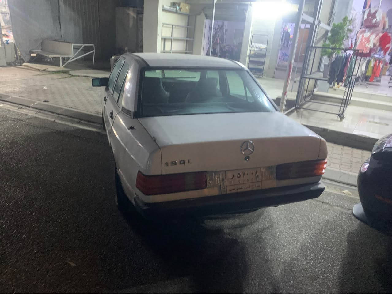 سلام عليكم ماسدس 190 موديل ١٩٨٨ رقم صلاالدين شرط تحويل كيرو محرك شرط كاره بابي كل شغال سياره باقي شويه ترتيب  تراوس هم ترهم بي شهي تعجبني
*********** وتساب كركوك, العراق
