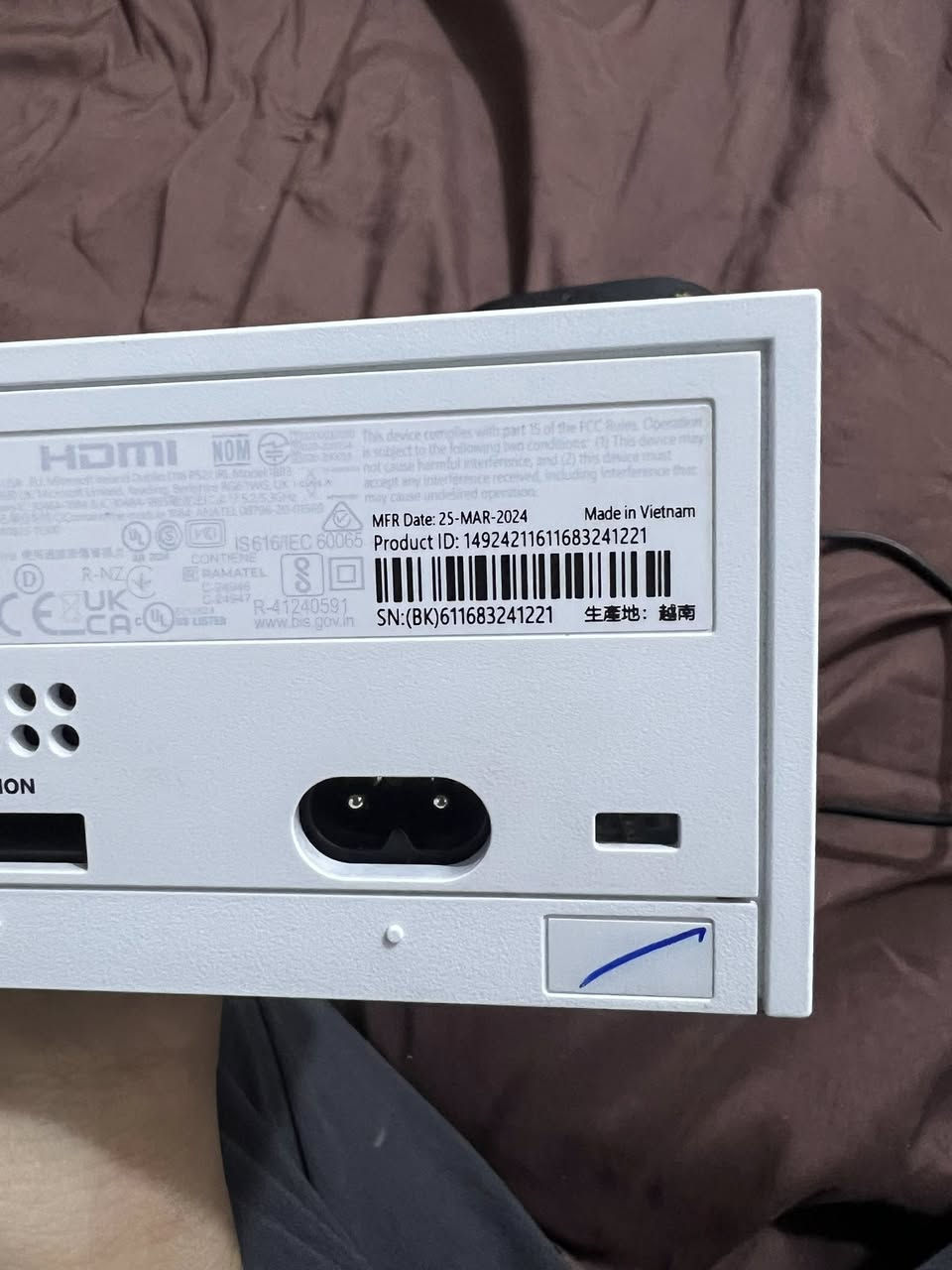 السلام عليكم 
جهاز سيريس اس 512G 
جهاز اصدار 2024 جهاز بعده جديد استخدام قليل كلش والجهاز نضافه 100% 

جوستك عدد2  
1 مال جهاز اصليه 
 2 جوستك مال جهاز اصليه بس الشفت نكسر شغاله (اصليه) 

هارد خارجي 512G

بطاريات جوستك اصلي من شركه XBOX

ابرز العاب 
Fc25
ماين كرافت
فورزا
بتلفيلدv

باقي ال العاب بل صوره 

السعر 370 أو مراوس بجهاز ايفون مكاني مدينه الصدر شارع الداخل 

*********** واتساب للأستفسار متواجد فيس بوك
