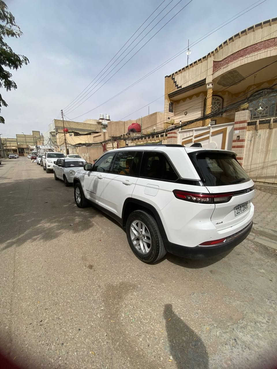 السلام عليكم اخوان
جيب لاريدو 2023امريكي للبيع  حادث مالته حلوه موجود بل منشور رقم بغداد مداور ثاني يوم 
مكان سياره النجف الإشراف 
سعره 275$ وبيه مجال لشراي 
رقم المبايل *********** بي واتساب
