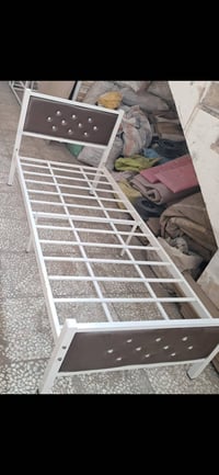 تم بعون الله تعالى وصول سرير يراني رقم الهاتف 07764029064