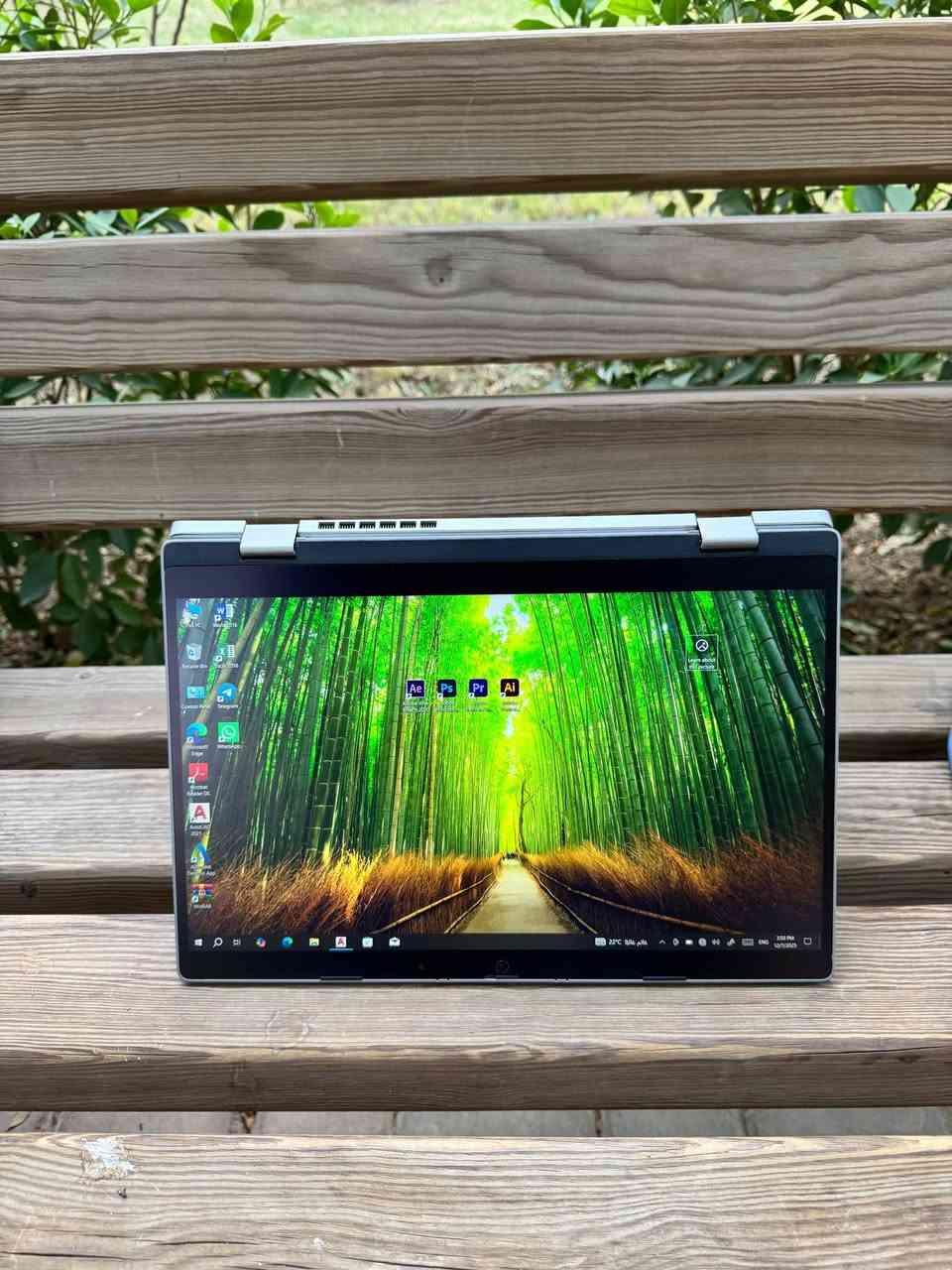 السلام عليكم
لابتوب لمس قلاب 2in1 DELL LATITUDE 3330 جيل 11 لمس قلاب 360درجة حديثة لون سلفر
مواصفاتها
CORE i5 1145G7 كور اي فايف جيل 11 
RAM 16كيكا ddr4
هارد ssd nvme m.2 256 كيكا
كارت الشاشة حديث intel iris xe graphics (8كيكا)
حجم الشاشة 13.3 ips full hd لمس قلاب ضد التوهج والانعكاس 
تحتوي على بصمة وجه face id وكذلك بصمة اصبع finger print 
كيبورد ضوئي 
تحتوى علي منفذ تايب سي TYPE C
لابتوب نضيفة كلش ومعتني بيها وبنظافتها 
لابتوب قوية وحديثة وتشغلك كل البرامج الهندسية والرسم ومنصب اوتوكاد ٢٠٢١ وبرامج الفوتوشوب 
مكاني بغداد الاسكان شارع مستشفى الطفل
السعر 500 الف بيها مجال بسيط 
***********
