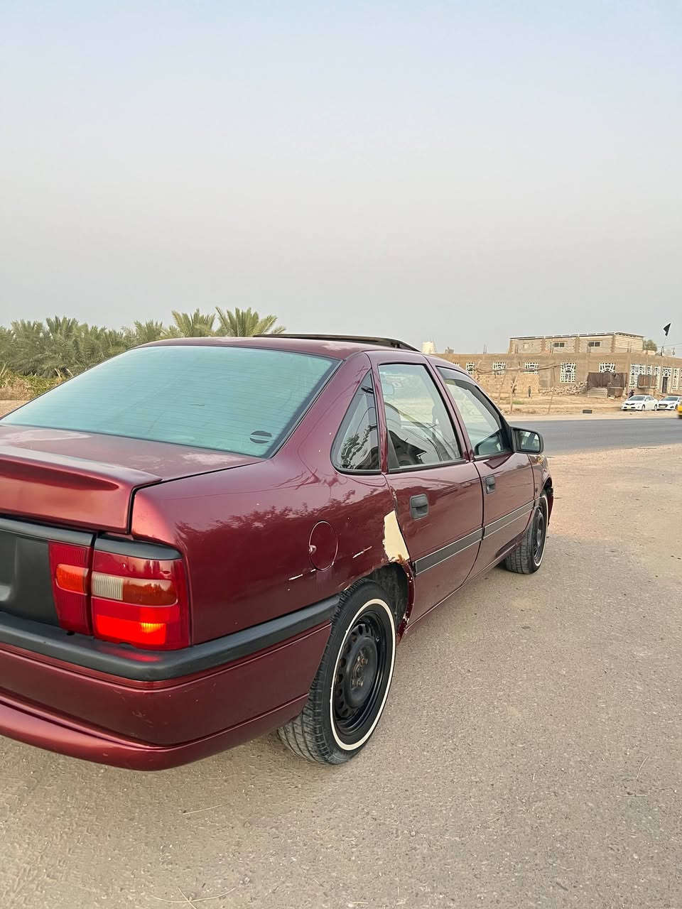 اوبل فكتره مديل  92 سياره بلاديه مكينه 1600 بلادي حداديه وره كدام جديده رقم بغداد راعيه موجود لمداور كهربايات كله شغاله جام كهرباء فتحه كهربائي سعر 42  وبيه مجال لشراي ***********
