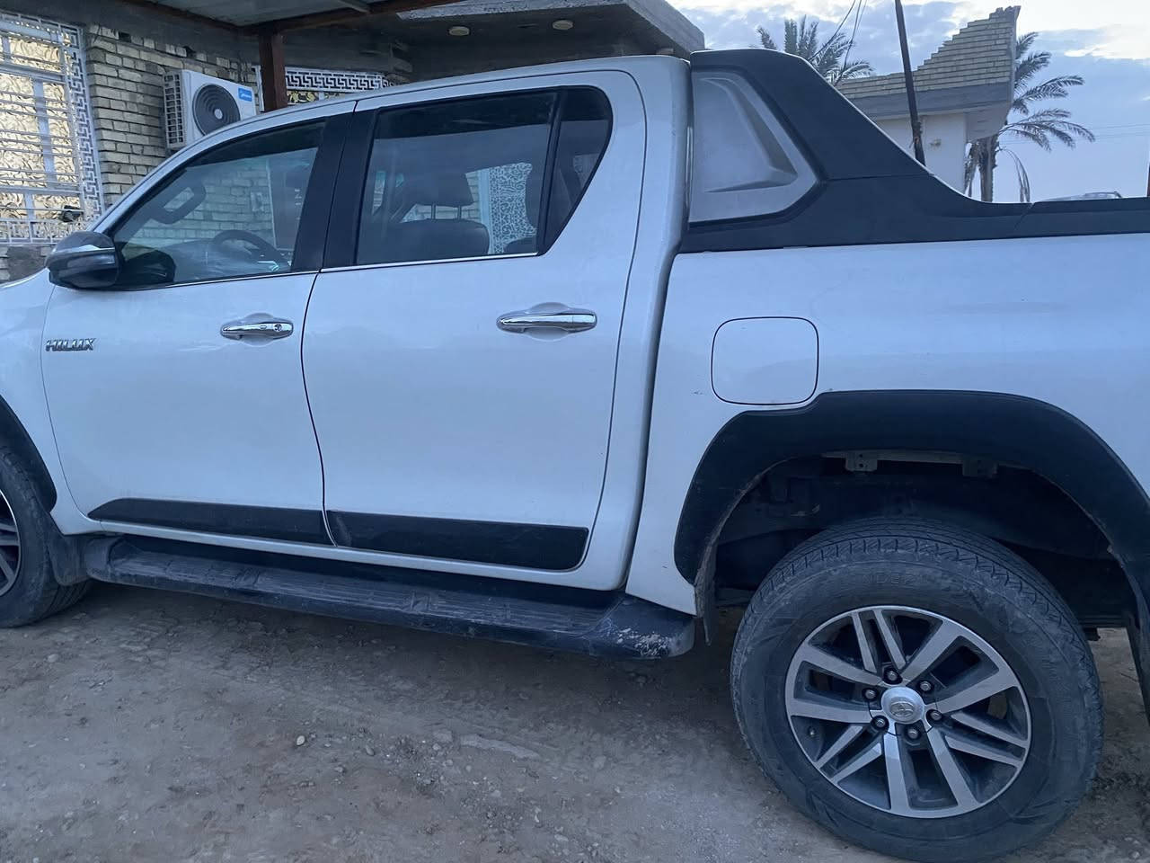 سلام عليكم للبيع بيكم أوربي كاز محرك ما مفتوح موديل 19 مكفوله من الصبغ بيها بارد السياره  
***********
السعر 270 بيها مجال***********
