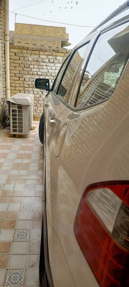 سياره للبيع
موهافي موديل 13.
 للبيع مكفولة كفالة عامة.  
فور ويل 6 سلندر مكينة وكير مامفتوح
 تخم تاير رقم واسط مكان السيارة الديوانية. 
السعر 155$.   للاستفسار الاتصال على الرقم ***********
