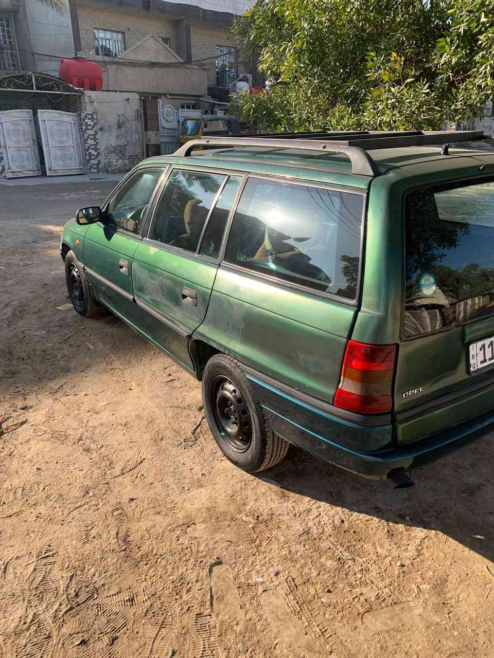 السلام عليكم اؤبل استر  ستيشن موديل 1997مكينه 1800وارد خليجي تبريد السياره رقم بغداد دولي بسمي تحويل ثاني يوم السعر المطلوب عليه 50وبيه مجال بصيط العنوان بغداد الشعب 
للستفسار *********** 

ملاحضه السياره بيه صبغ بس باب الجنطه الخلفيه فقط !
