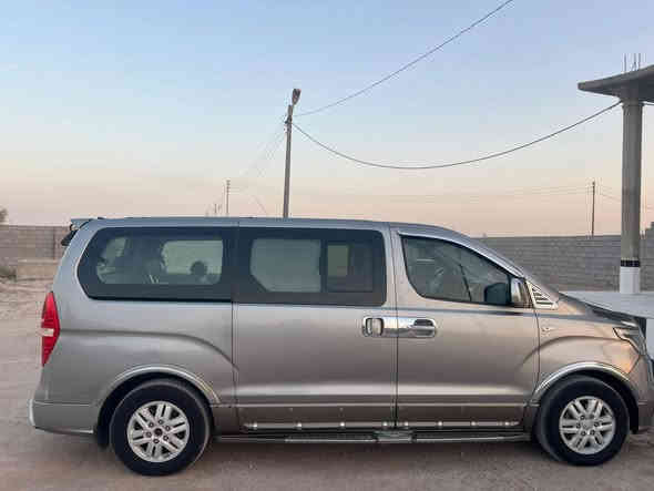 السلام عليكم
استاركس مديل ١٢ اصل 
معلايه ٢٢
بيها دخوليه للرميله الشماليه والجنوبيه وكافه المواقع 

السعر ٢١٠ وبيها مجال قليل 
***********
