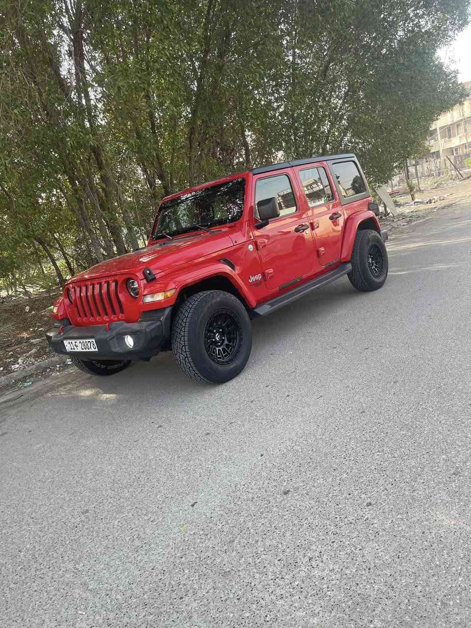 سلام عليكم جيب رانكلر سبورت
موديل 2018 مكينه 2000 تيربو حادثها موضح بالصوره تخم تاير جديد كل نقص مابيها السعر 190 الشراي يتصل غير متواجد ع الفيس الرقم ***********
