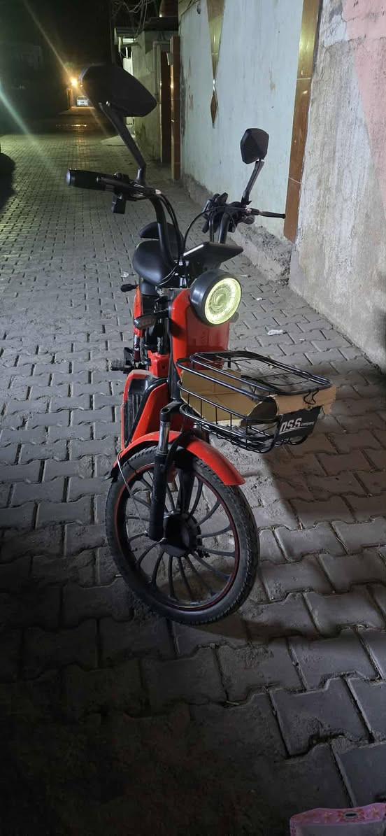 دراجة شحن جديدة استعمال قليل حجم ٢٠ السعر ٢٥٠
*********** أو ***********
