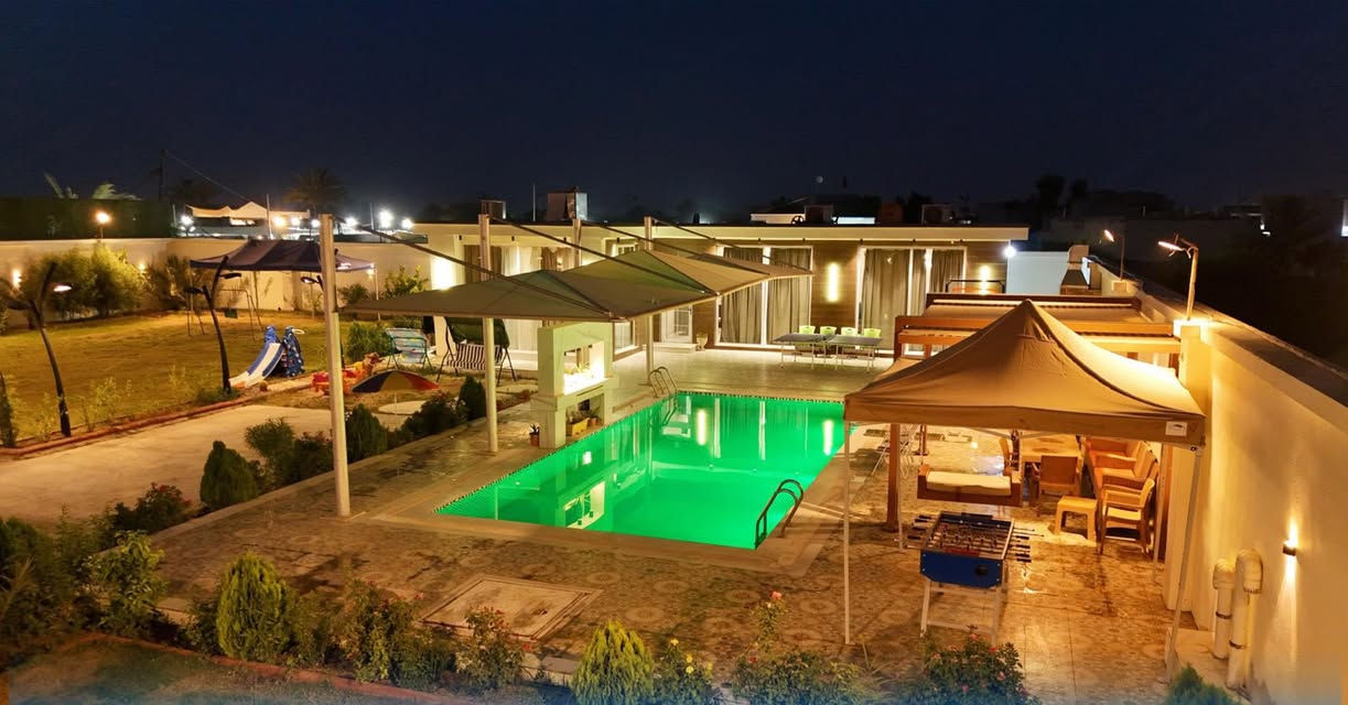 مزرعة للإيجار اليومي 🏡🌳
📍 الموقع: صلاح الدين _بلد 

✔️ أجواء هادئة ومناسبة للعوائل

✔️ مساحة واسعة وخدمات متوفرة

✔️ مثالية للراحة والونسة

📌 للحجز والاستفسار يرجى الاتصال أو المراسلة على واتساب: 

 📞 ***********

 موثق في تطبيق اجرلي لسياحة المزارع في العراق 🇮🇶

