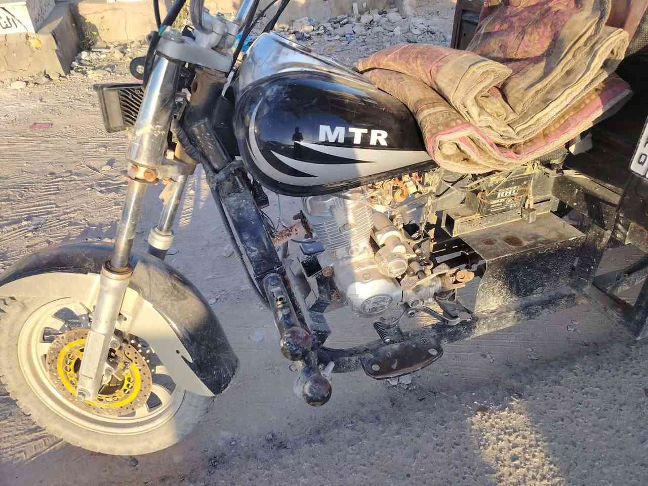 موديل 19 رقم انكليزي بإسمي مداور 
الله شاهد كفاله عامه شاصي مكفول مكينة جديده اقل شهرين شاده ركبه قطره لحيم مابيها
سعرها مليون و٩٥٠ وبيها مجال


**إذا كنت صاحب هذا الإعلان وتريد حذفه لأي سبب، رجاءا أرسل رسالة إلى الدعم الفني**