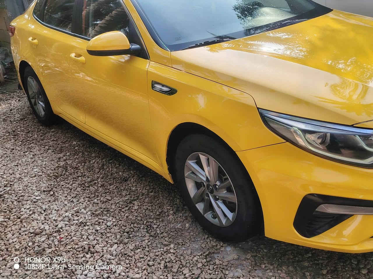 سلام عليكم K5 موديل 2020 وراد كوري كفاله عامه من كلشي مكينه كير حداديه تخم تيار  سنويه 27 سياره بسمي تحويل ثاني يوم السعر 190وبيها مجال رقم الهاتف *********** مكاني ديوانيه
