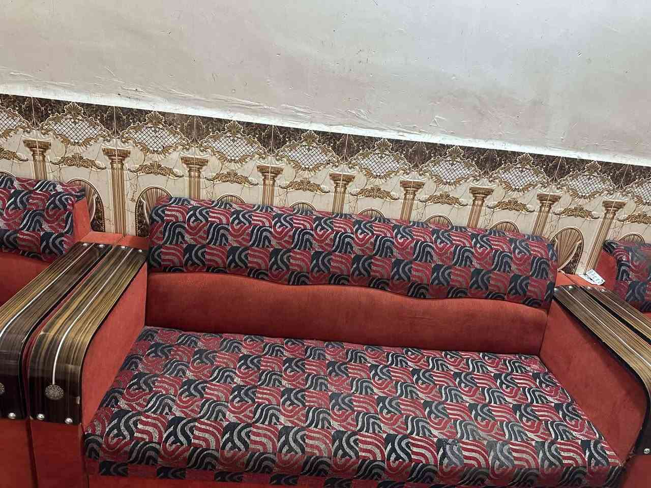 5قطع 11نفر لا مكسوره ولا خاسفه السعر ٢٥٠ معه طبلات جام. ***********
