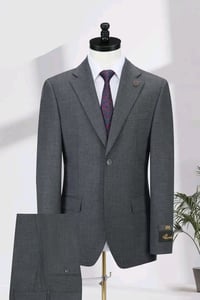 بدله رسمي • قطعتين • مقاسات ٤٤-٦٢