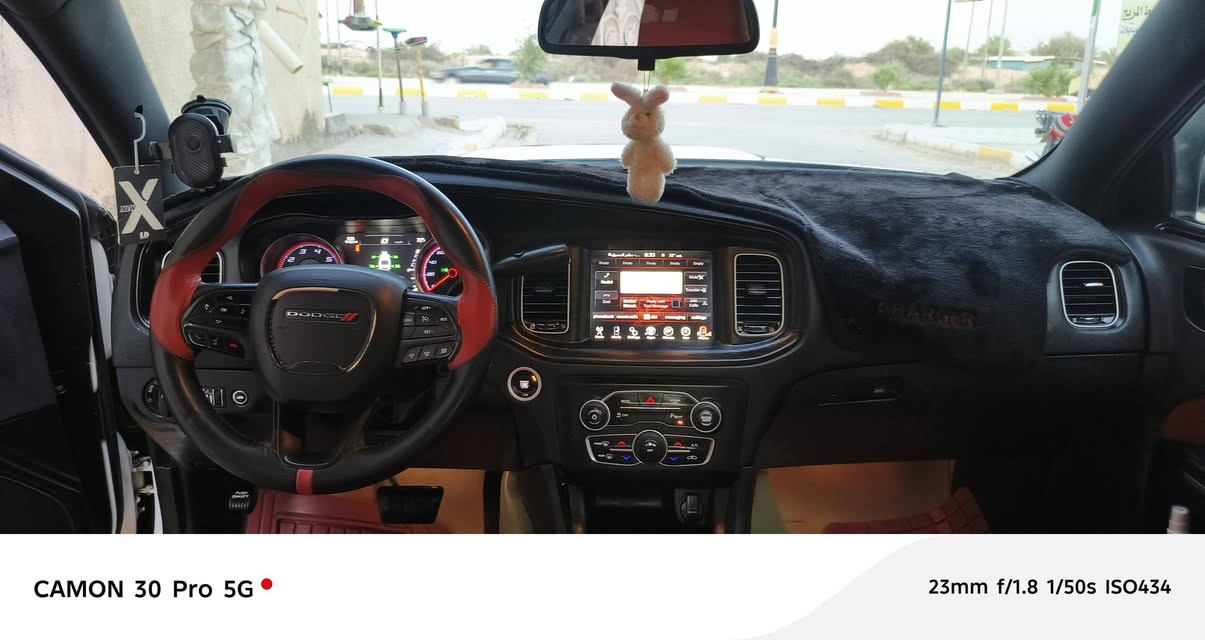 سلام عليكم
دوج چارجر بوليسي  موديل 2017 اصل اصل اصل
وارد امريكي محدثه SRT
مكينه 5700 v 8 هيمي
ماشيه 116
كير تعليك 
السياره بدون ايرباك
سياره جاهزه كير مكينه حداديه تدفئة تبريد 
ويل 18 مع تخم تاير جديد 
ضربتها  مرفقه بالصور 
سنويه 2029
مكان ذي قار شطره 
بيع فقط بدون مراوس
***********
