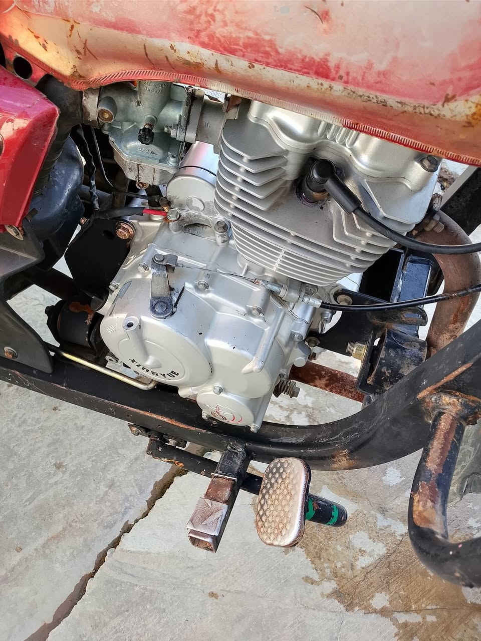 سلام عليكم ستوته موديل 14للبيع سعر 850 وبيه مجال قليل 
***********
