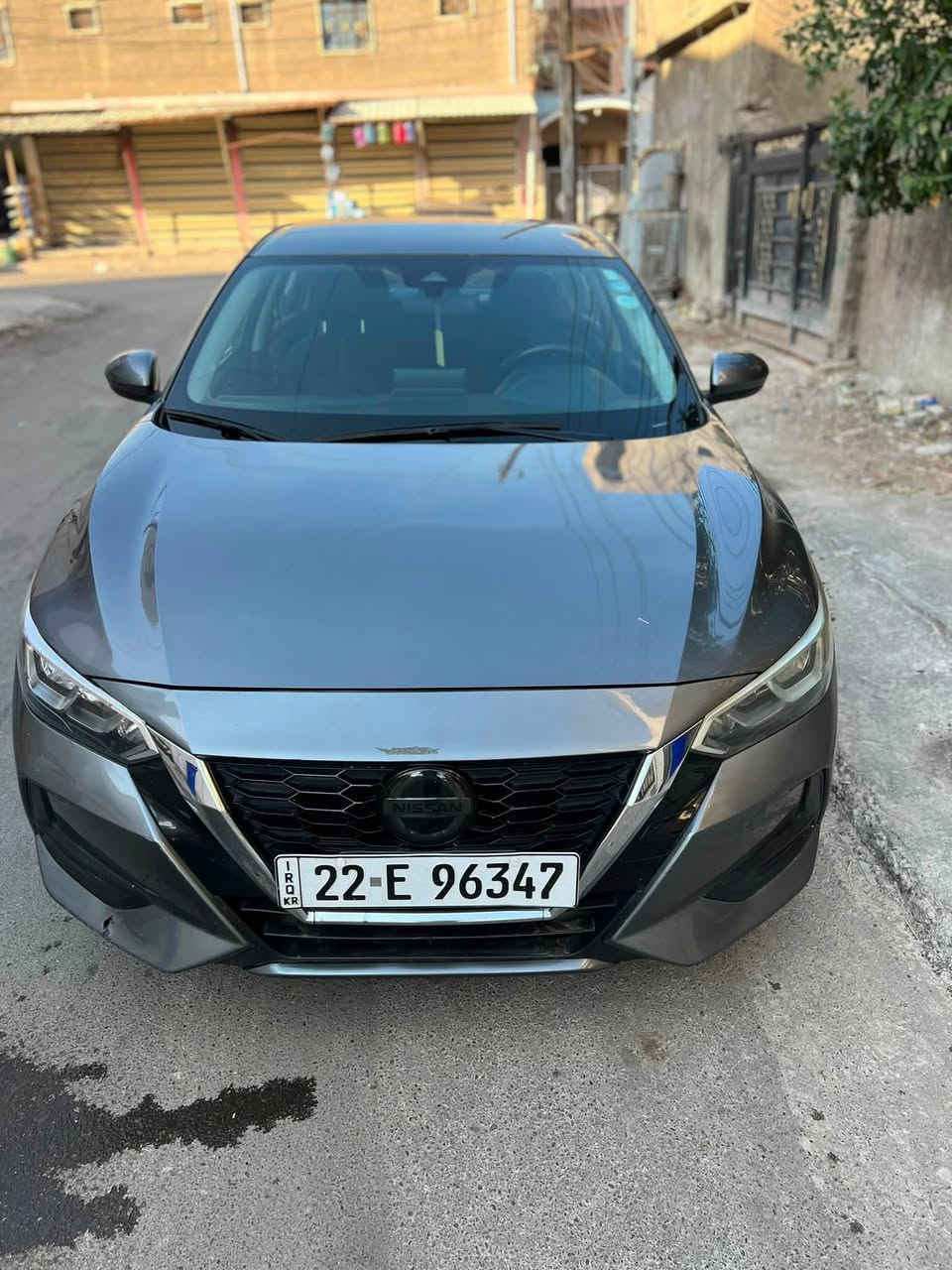 نيسان سينترا SV 2023*
مواصفات أمريكية 
حادثها تبديل جاملغ
صور الحادث موجوده

*التفاصيل:*

- *الموديل*: 2023

- *اللون*:نفطي 

- *المحرك*: 2.0 لتر 4 سلندر اقتصادي

- *الممشى*: 37000 كم فقط

- *الرقم*: اربيل

- *المكان*:بغداد الدوره

المواصفات 

*الأمان والراحة:*

- شاشة 8 انج لمس + Apple CarPlay + Android Auto لاسلكي

- كاميرا خلفية 

- حساسات خلفية

- رادار أمامي + نظام الفرملة الطارئة

- مثبت سرعة "كروز"

- بصمة تشغيل + بصمة أبواب

- تشغيل عن بعد

- 6 ايرباك

- حساسات ضغط الإطارات

*الداخل والخارج:*

- مقاعد قماش مميزة لفئة SV Plus

- تحكم ستيرن كامل

- تبريد لمس شاشة

-  لايت نهاري اوتو 

- مرايا كهرباء + تدفئة
 

- المكان: بغداد الدوره

 SV Plus 

شاشة، كاميرا خلفية، حساسات، رادار، بصمة، تشغيل عن بعد، كروز، كاربلاي لاسلكي، 6 ايرباك، جنط 16

*السعر: 145 ورقة* ***********

*السعر المطلوب: 145$ ورقة*

قابلة للتفاوض 
واسب 
***********
