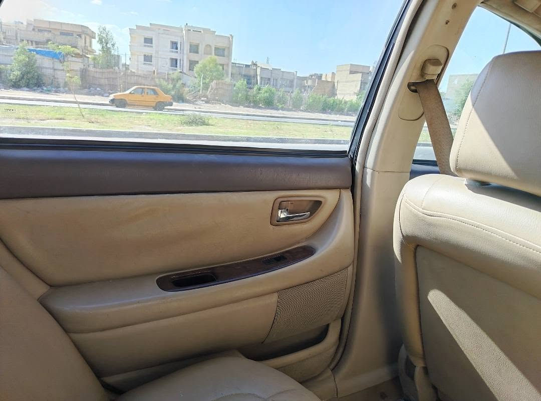 افلون موديل 2000
رقم بغداد
تخم تاير
صبغ عام جديد
صدر عام جديد
سيارة خير من الله
سعر ٦٨
مكاني بغداد
***********
