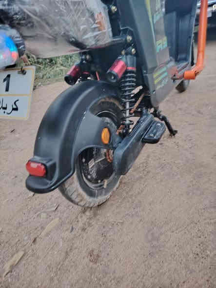 سلام عليكم دراجه شحن ار9 للبيع 2025 ملف 1500 نضيف استعمال قليل السرعه 99 استفسار *********** /***********
