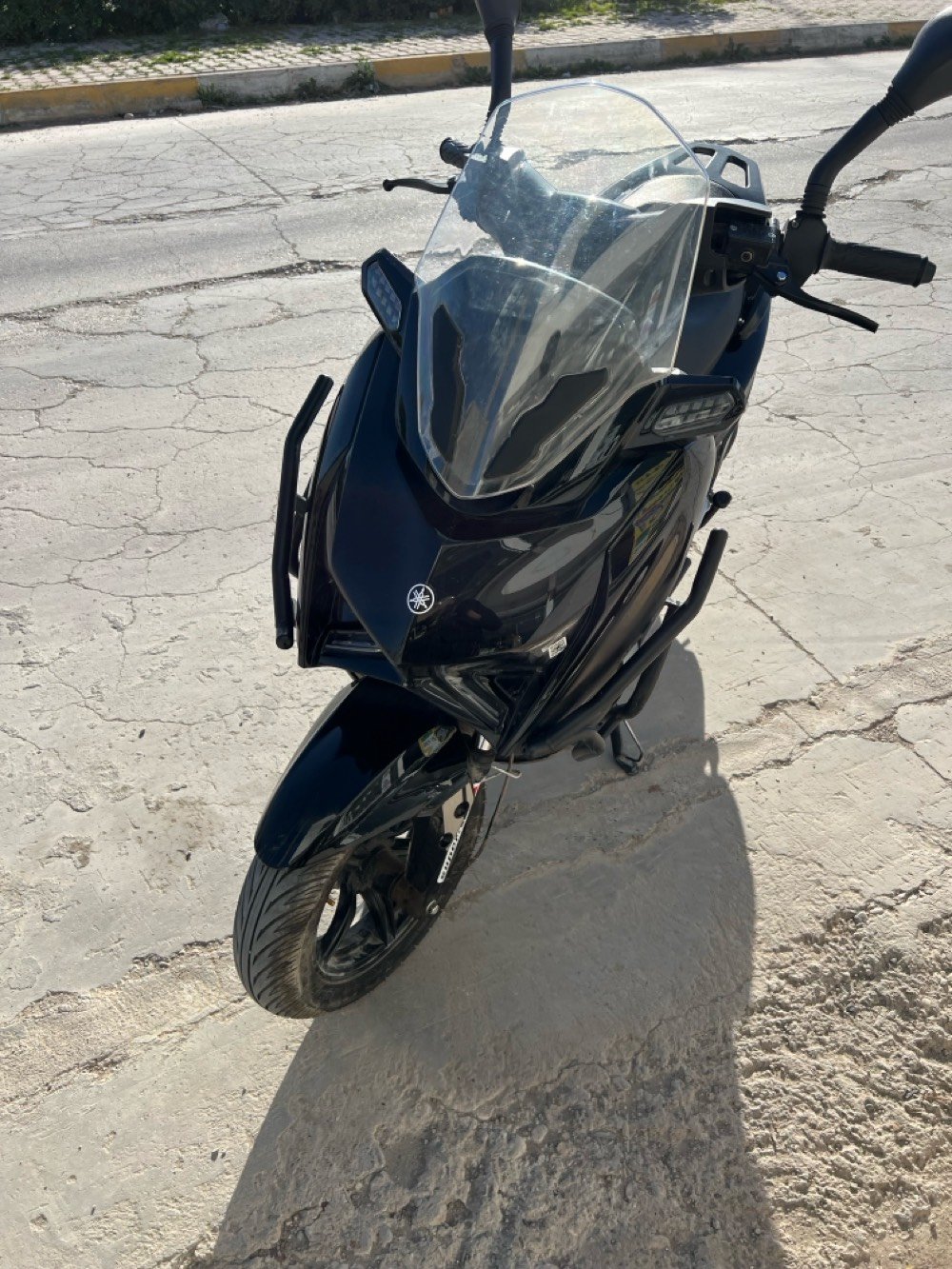 دراجه ٢٠٢٥ نضافه ١٠٠/١٠٠ بس بيها شخوط صغار بالصفحه موضح بالصور للبيع او مراوس حسب القناعه العنوان كركوك دوميز *********** للاستفسار واتساب