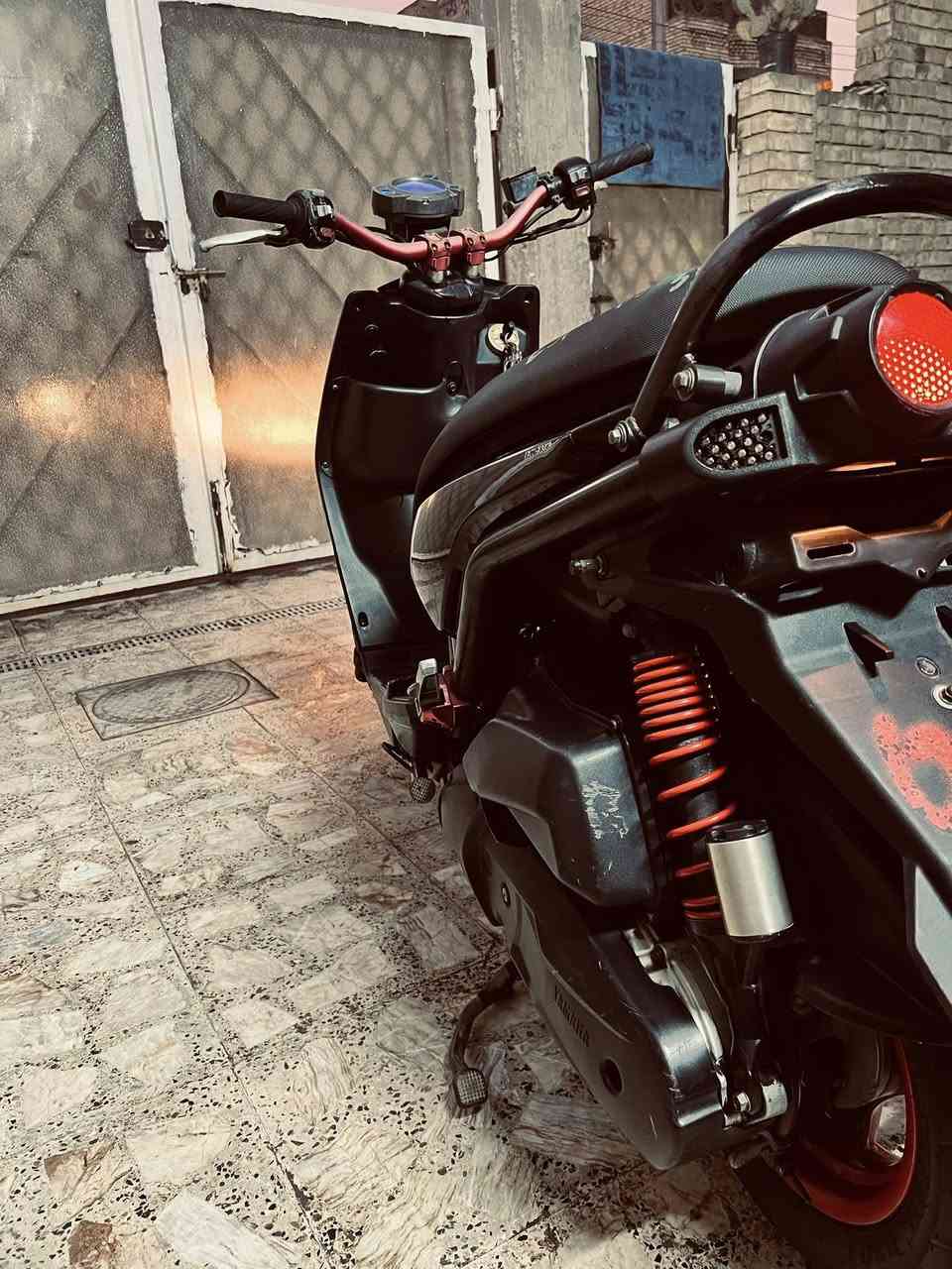 السلام عليكم سكنس جبلي رمبة رمبة صارلة شهر نازله من الرمبة ستيرن رياضي شيالات رياضي سواده يخبل بانزين اديرلة كله محسن دراجه شكد ما اكول حلوة ونضيفه قليل ع ايدي الدراجه نزلته للاستفسار ***********
