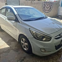 اكسنت خليجي موديل 2011 محرك 1600 دوش  فول مواصفات تحكم جهتين  فتحة سقف...