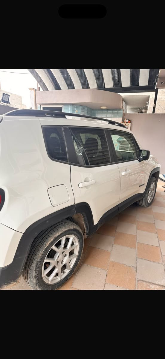 للبيع جيب رينجيد 2022 ماشية 24 بدون رقم ترقم أي محافظة السعر / 120 بدون ارباك صورة الحادث مع الصور للاستفسار ***********
