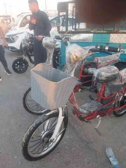 دراجه شحن ابيع سع الواحد 150
***********
