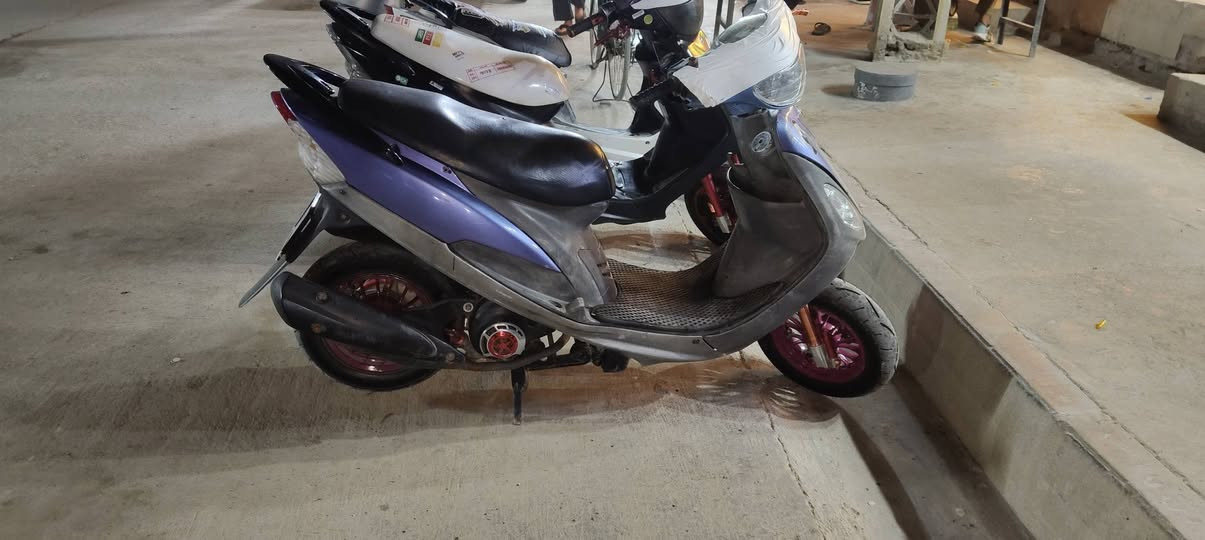 دراجه ماكس منغولي للبيع دراجه نضيفه وحلوه مستعجل عله بيعته خاص مغلق هاذه رقم تلفون ***********
