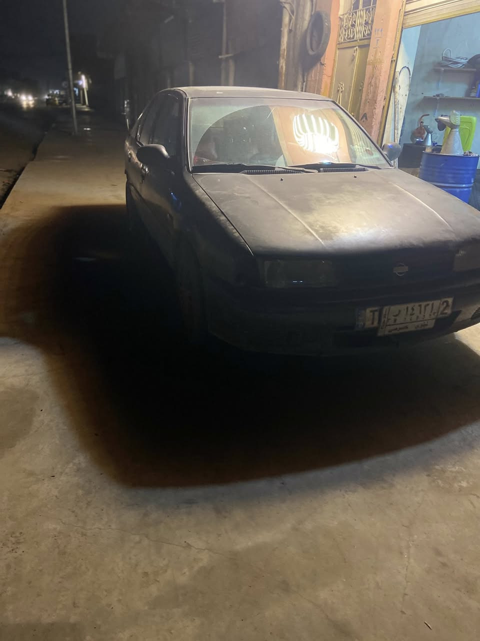 السلام عليكم
نيسان براميره 👋
موديل1991✋
كاربون بانزين⛽️
محرك كير شرط 
شرط التحويل ✋
سنويه٢٩
ضرار طخه خفيف بجاملغ الخلفي 
والباقي كدام العين 
رقم نينوى الماني🚦
السعر 29وبيها مجال
 ☎️***********
