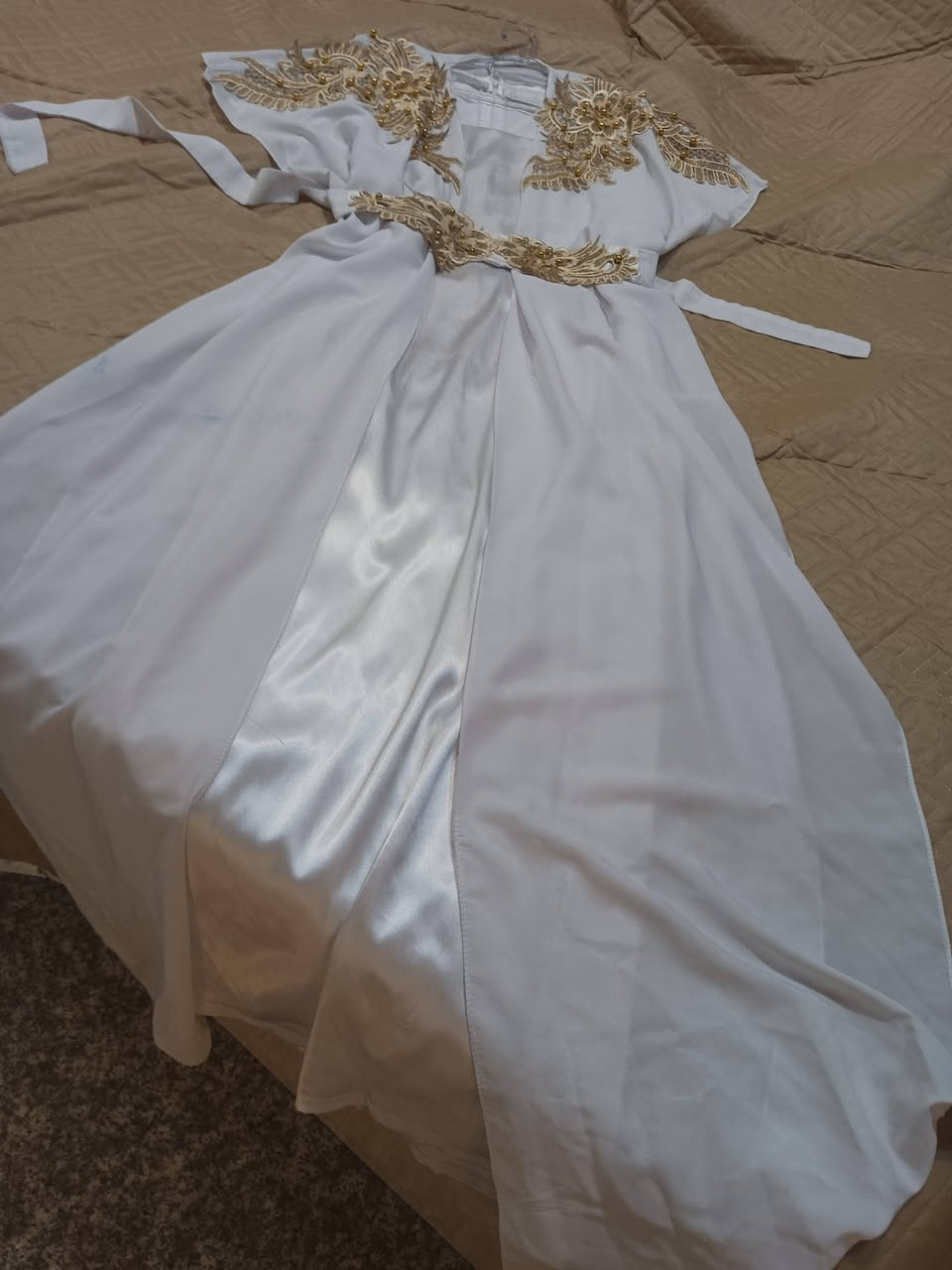 فستان عقد قطعتين لبس مره وحده سعر الشراء ٦٠ سعر البيع ٣٠ يوجد توصيل


**إذا كنت صاحب هذا الإعلان وتريد حذفه لأي سبب، رجاءا أرسل رسالة إلى الدعم الفني**