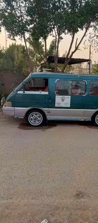 كيه بستا للبيع سنويه ٢٧بشهر ٨سياره مكينه وكير جدد وتخم تاير جديد وباتر...