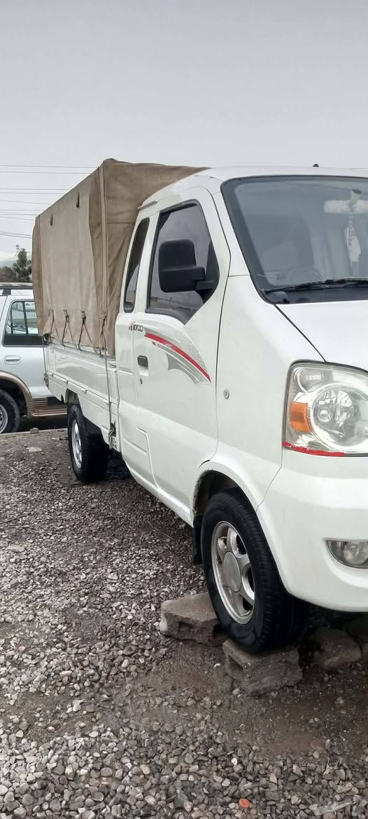 بيكاب هانفي موديل 2012 مكفوله كفاله عامه كير مكينه اكسل بشرط شاصي بشرط منفيس اصلي سياره بلادي ماشاءالله ***********
