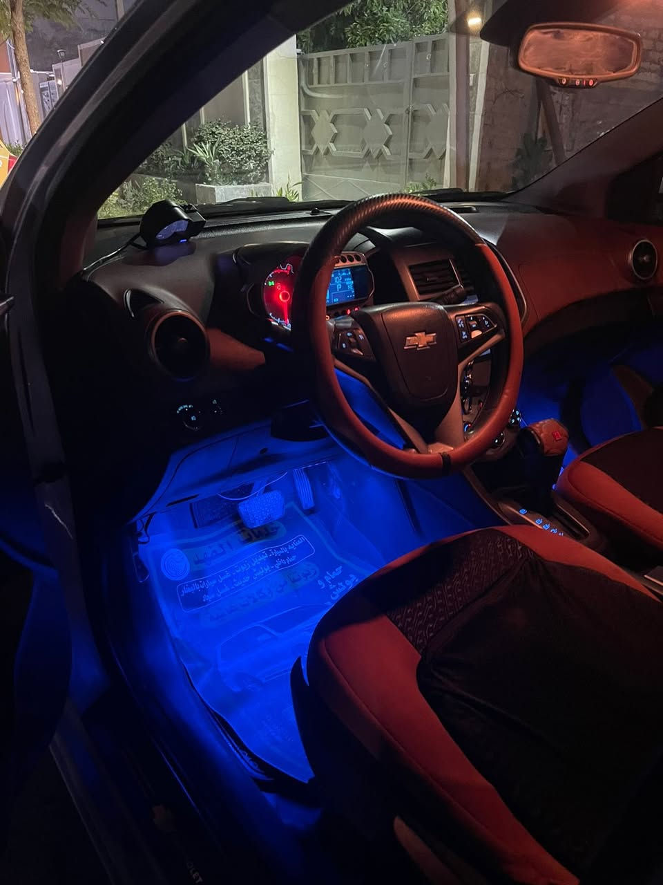 سلام عليكم افيو سونك موديل 2013 كير ومكينه  عل بلاد شغاله وضفيره بلاد  يعني بدون جطلات كهربائيات كله شغاله دوشمه ارضيه وكشنات  سياره حلوه وتبريد شغال كلشي يشتغل بيهة مكان بغداد علي الصالح سعر 60 وبيهة مجال رقم الهاتف ***********
