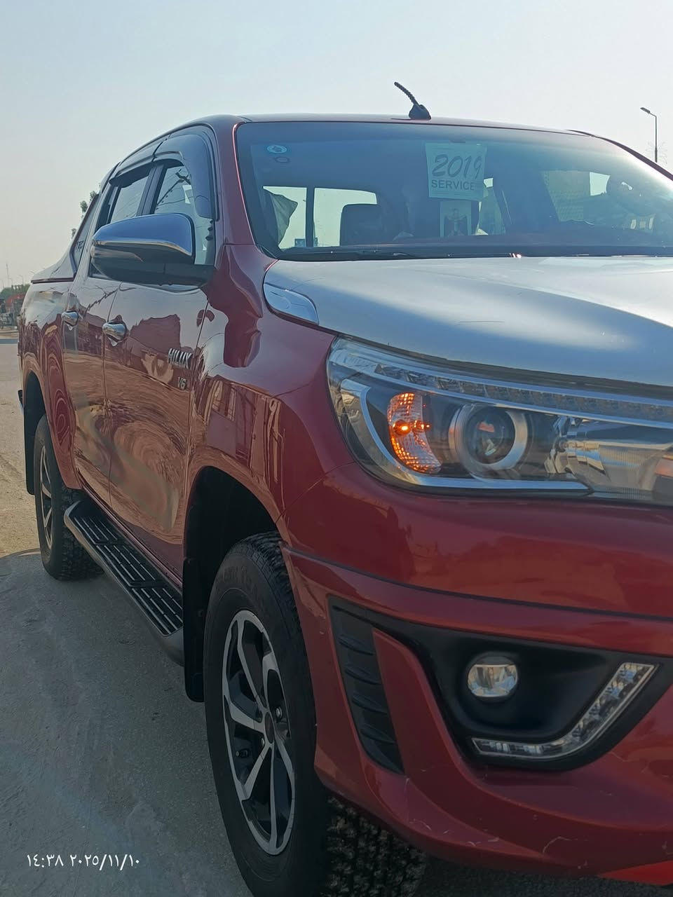 سلام عليكم 
فورويل 2019 رقم بغداد 
محرك 6 سلندر جيد جدا 
كفاله عامه من الضربه والصبغ والتبديل 
ماشيه 91 الف حقيقي وع فحص 
فوول مواصفات واحد ع واحد ساز 
للاستفسار / *********** 
                ***********
