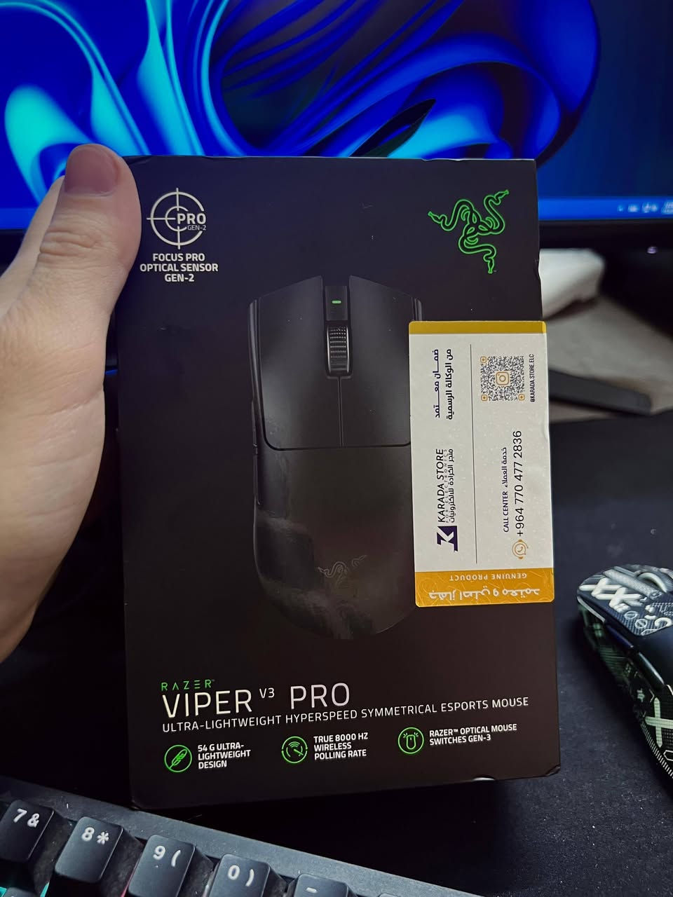 السلام عليكم 
تجميعة كاملة للبيع 
 (المواصفات الكيس)
Gpu : asus tuf gaming 4070 ti super 
Cpu : i7 13700k 
Motherboard :Asus tuf gaming  B-760 plus wi fi 
Ram : corsair vengeance ddr5 6400 
Cooler : Asus tuf gaming lc II 240 water cooler
Power supply: Asus tuf gaming 750 gold full moduler 
Case : Asus tuf gaming gt501 
Ssd : crucial 1tb m.2 7300mb/s 
(الاكسسورات)
Ups : online ups 2kv 
Monitor : Asus tuf gaming vg 27inch 2k 180hz ips 
Mouse : razer viper v3 pro 54g 
Keyboard : attack shark x68 he hall effect magnetic 
Headphone : hyper x cloud alpha s 
Mouspad : hyper x
  
السعر 3 ملايين و 250 الف

وبيها مجال بسيط
مكاني بغداد حي اور ال 600

يوجد توصيل لكل محافظات العراق 

يرجى التواصل عبر الرقم الاتي
***********
